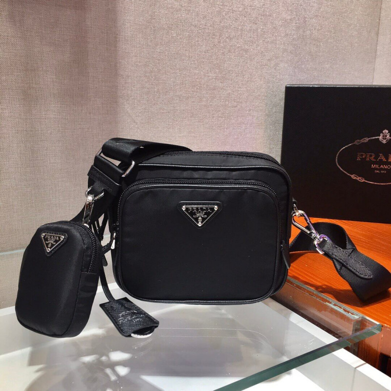 Bolsos prada falsos sale